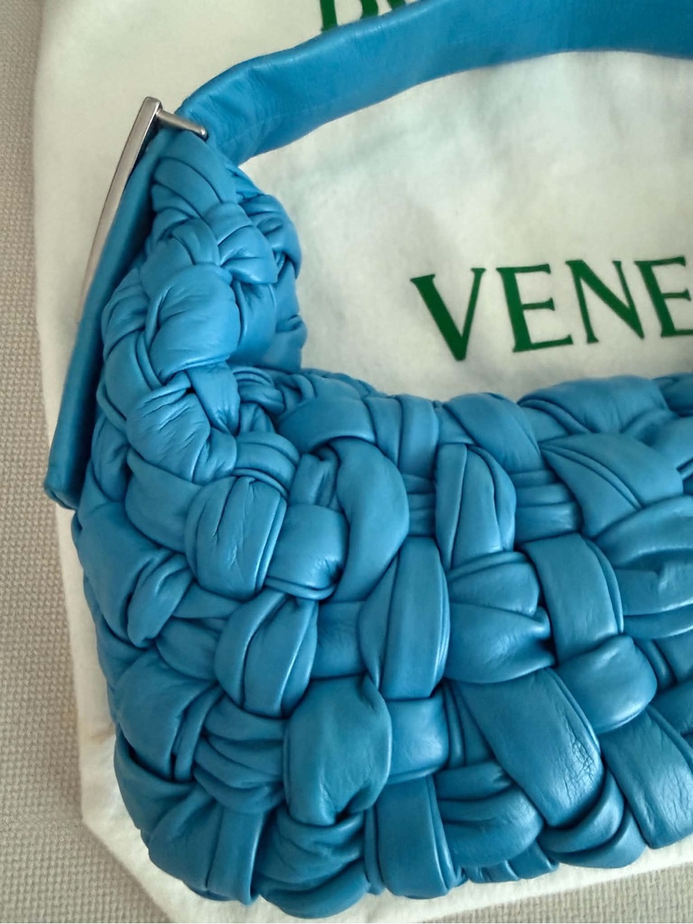 Bottega Veneta Intrecciato Banana Shoulder Bag in Blue - Picture 5 of 12